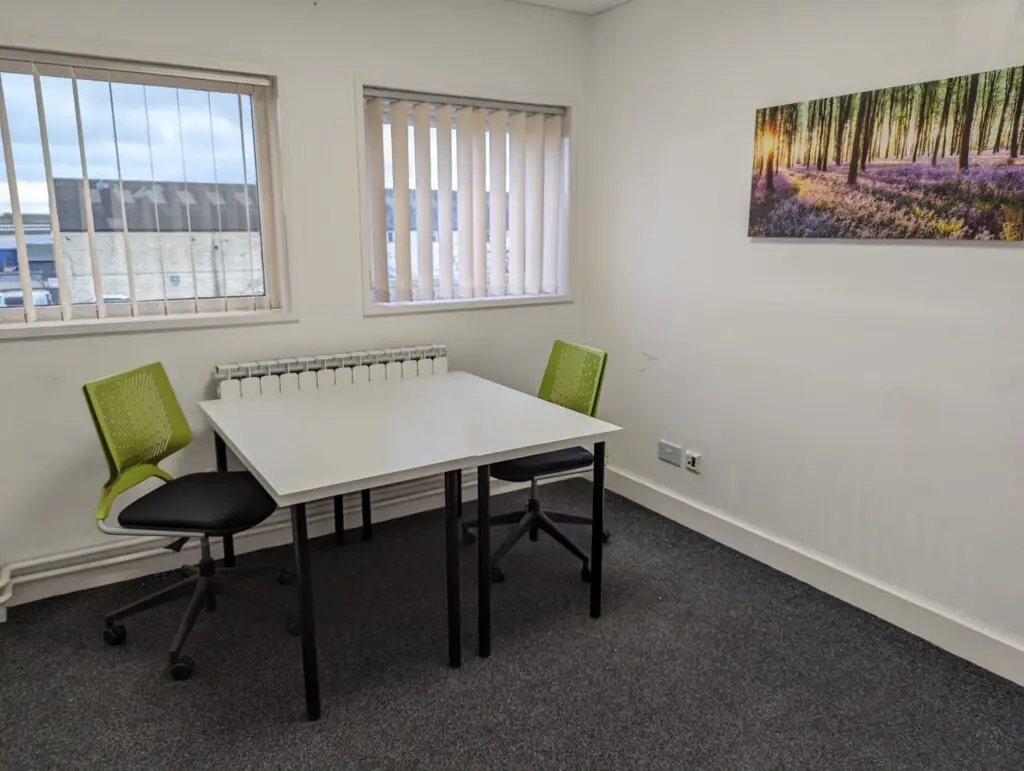 2 Person office space in Beverley, east yorkshire, with FREE car parking and WiFi internet